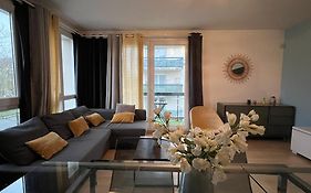 Beautiful T4 Appartement 8 Personnes Proche Disney Parking Prive
